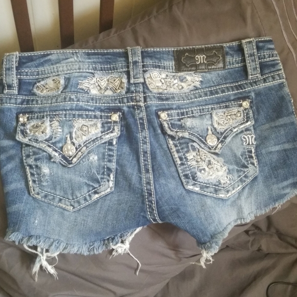 Miss me shorts - Picture 2 of 2